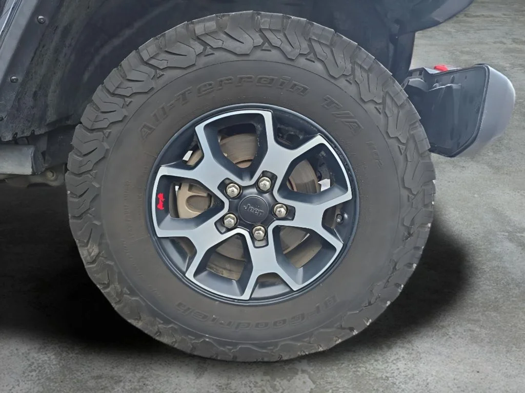 Used 2020 Black Clearcoat Jeep Rubicon image 32