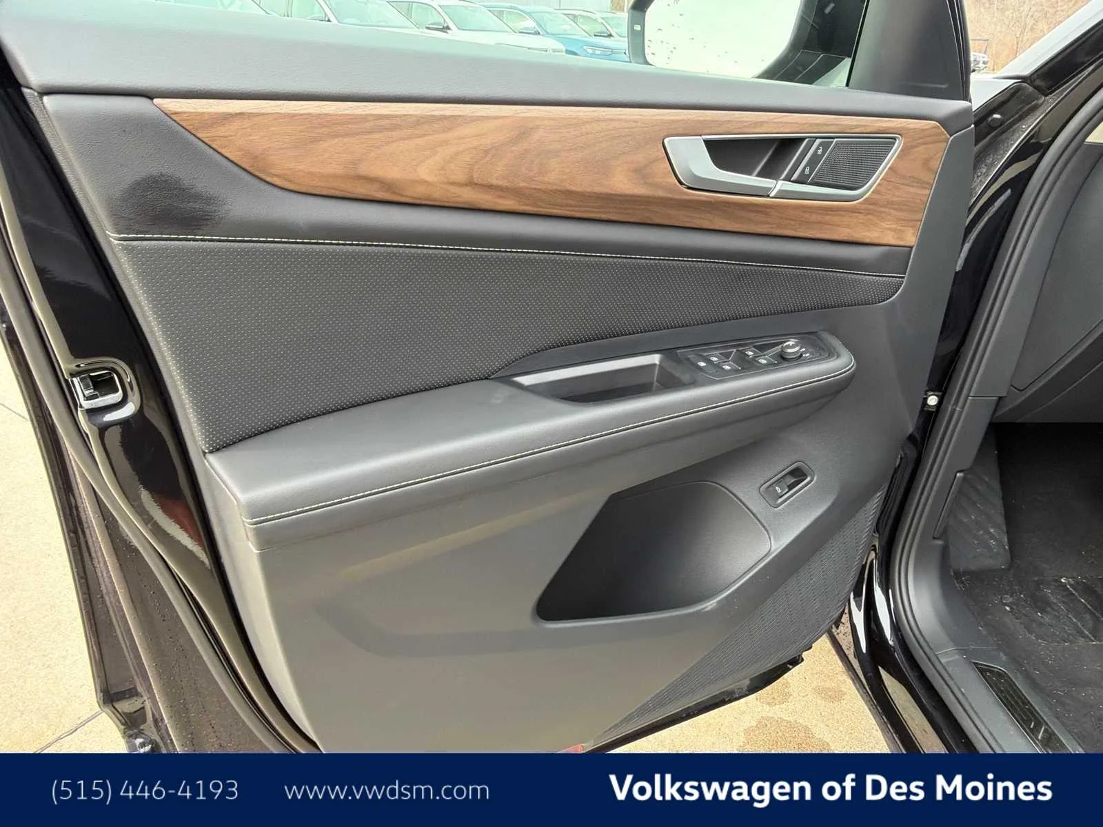 2026 Volkswagen Atlas SE w/Tech - Photo 23