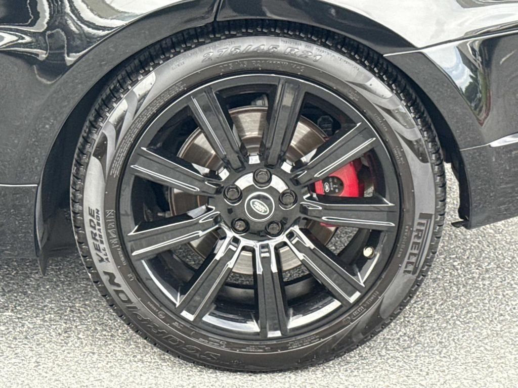 Used 2020 Black Land Rover HST image 29
