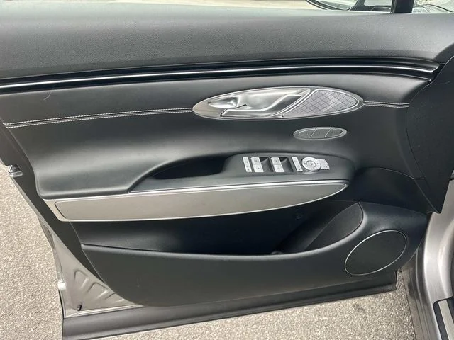 Used 2023 Silver Genesis Advanced image 20