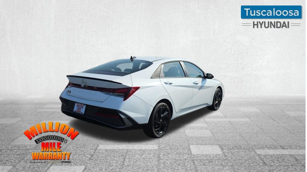 New 2026 White Hyundai SEL Sport image 7
