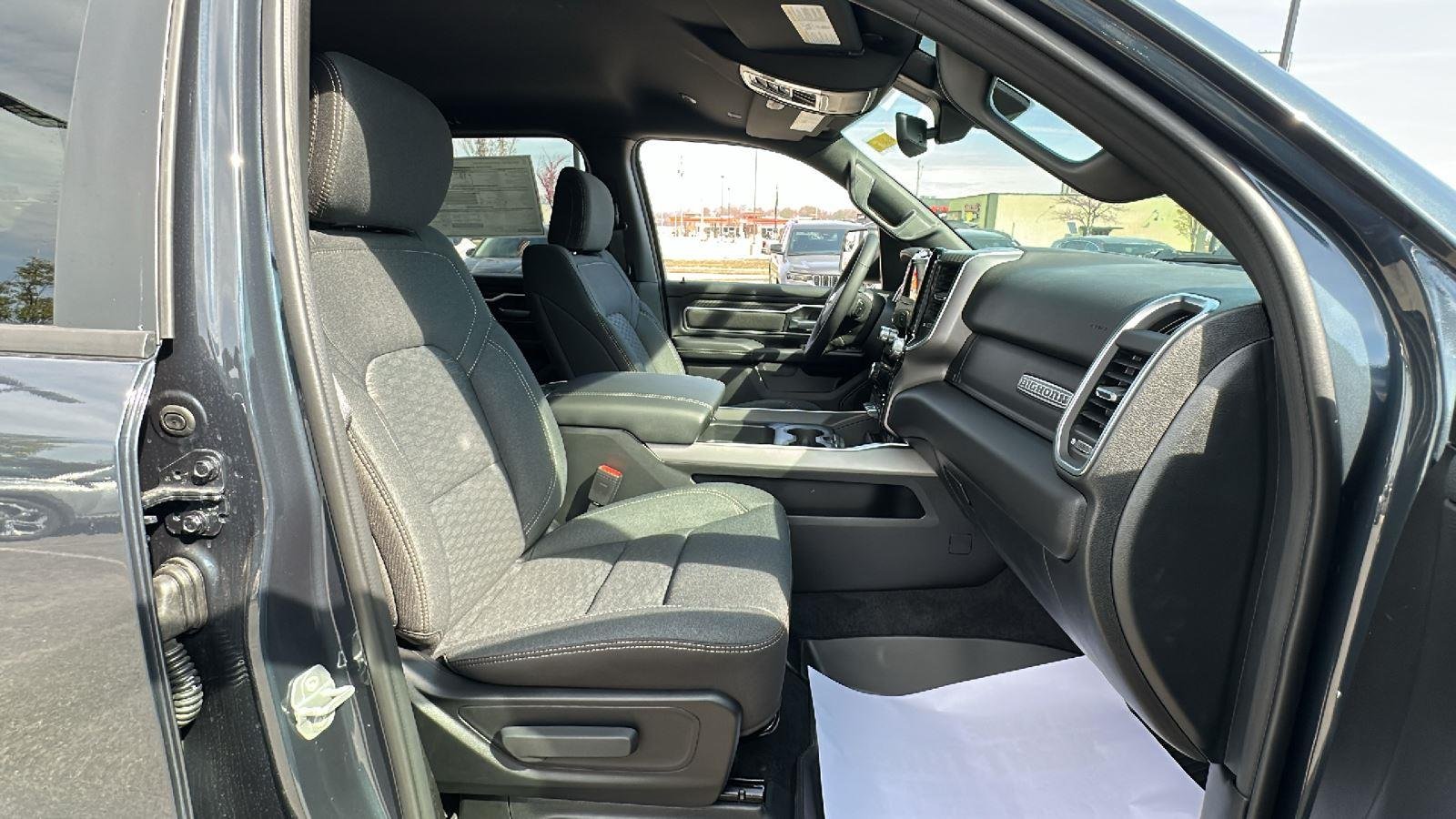 2026 RAM 1500 Big Horn/Lone Star - Photo 32