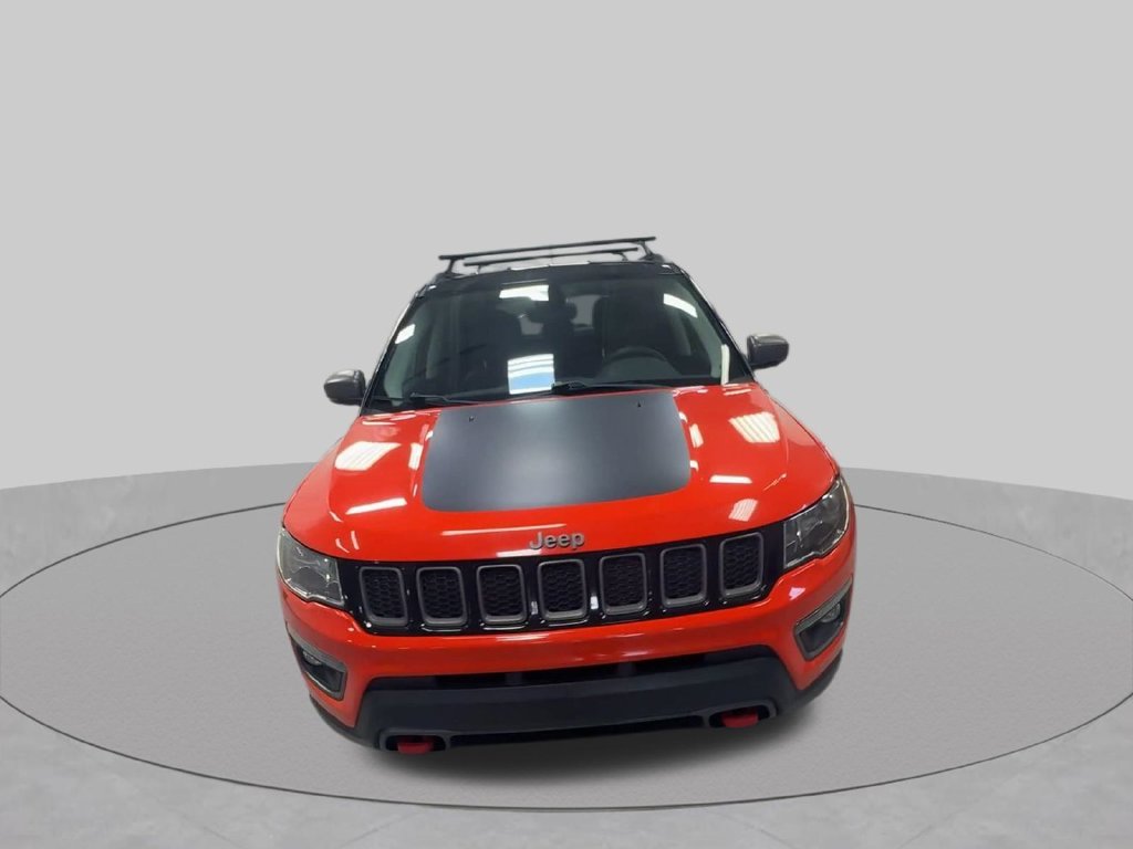 Used 2018 Spitfire Orange Clearcoat Jeep Trailhawk image 3