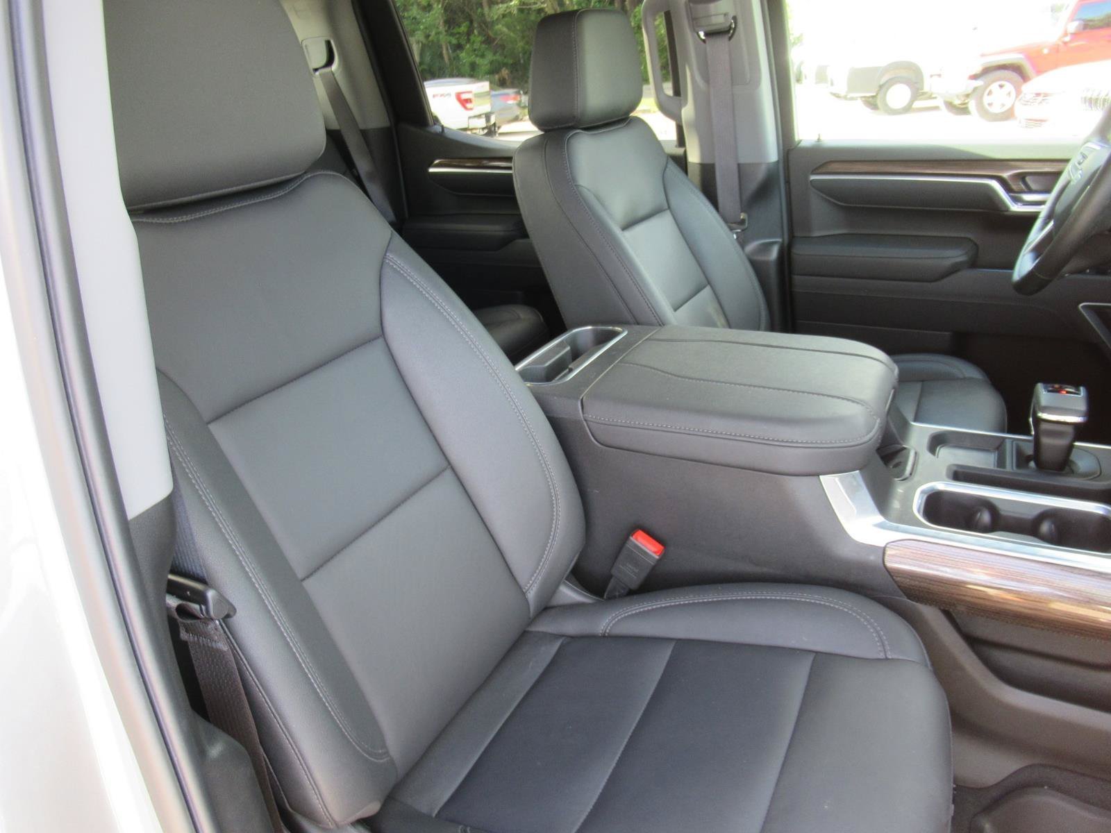 Used 2026 White Chevrolet RST image 8