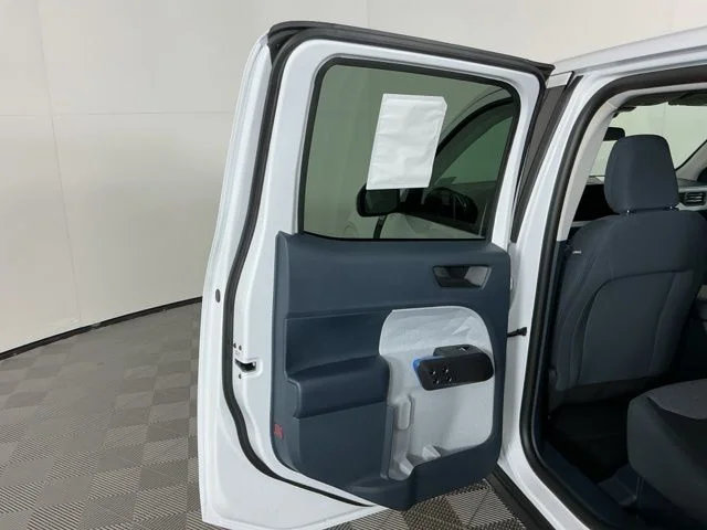 New 2026 Oxford White Ford XLT image 27
