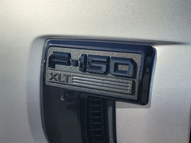 Used 2024 Silver Ford XLT image 9