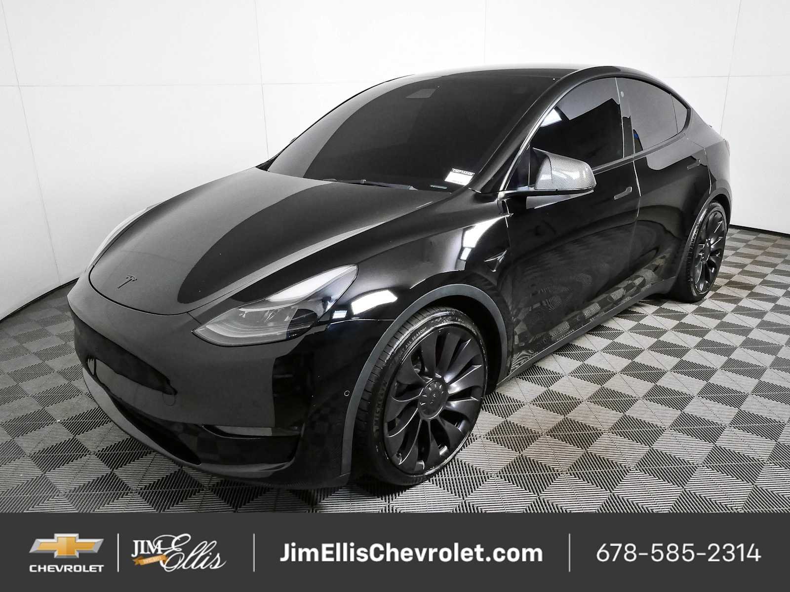 Used 2022 Black Tesla Performance Dual Motor All-Wheel Drive image 30