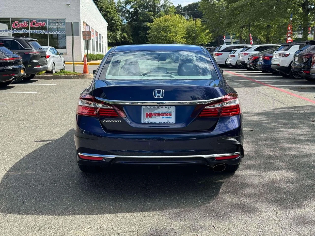 Used 2017 Deep Blue Opal Metallic Honda LX image 6