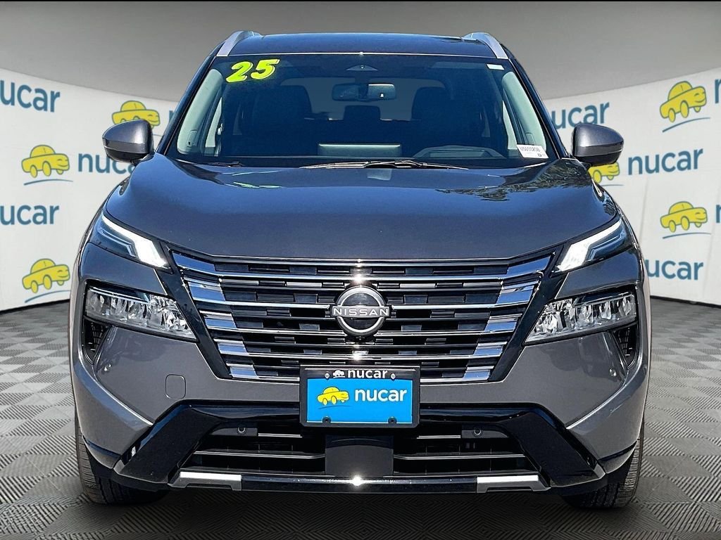 Used 2025 Gun Metallic Nissan Platinum image 2
