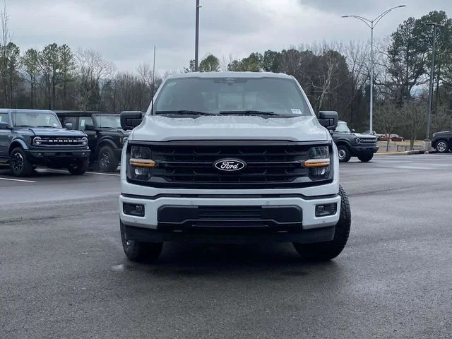 New 2026 Avalanche Ford XLT image 8