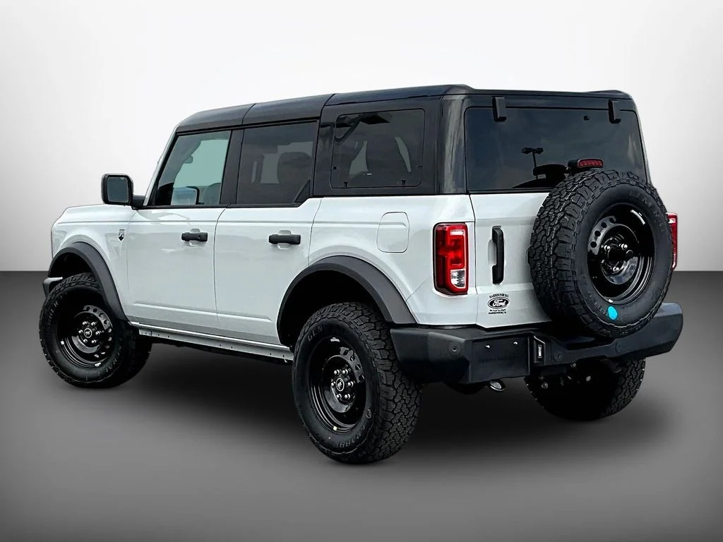 New 2026 Avalanche Gray Ford Big Bend® image 3