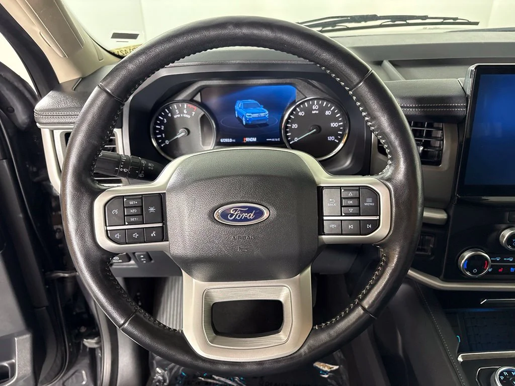 Used 2024 Gray Ford XLT image 24