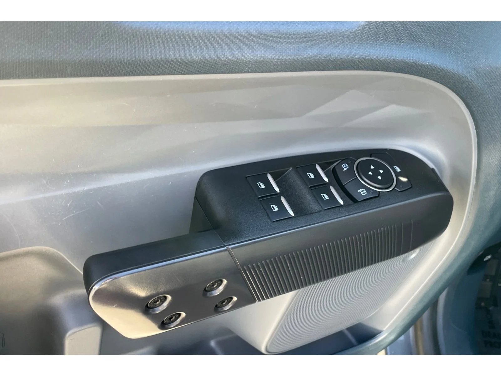 Used 2024 Carbonized Gray Metallic Ford XL image 11