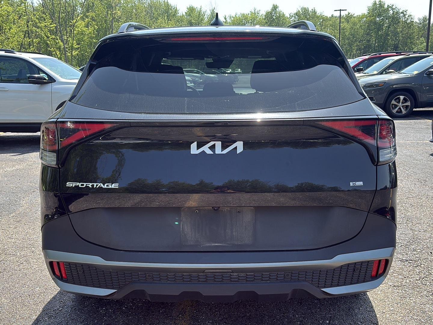 Used 2024 Ebony Black Kia X-Line image 13