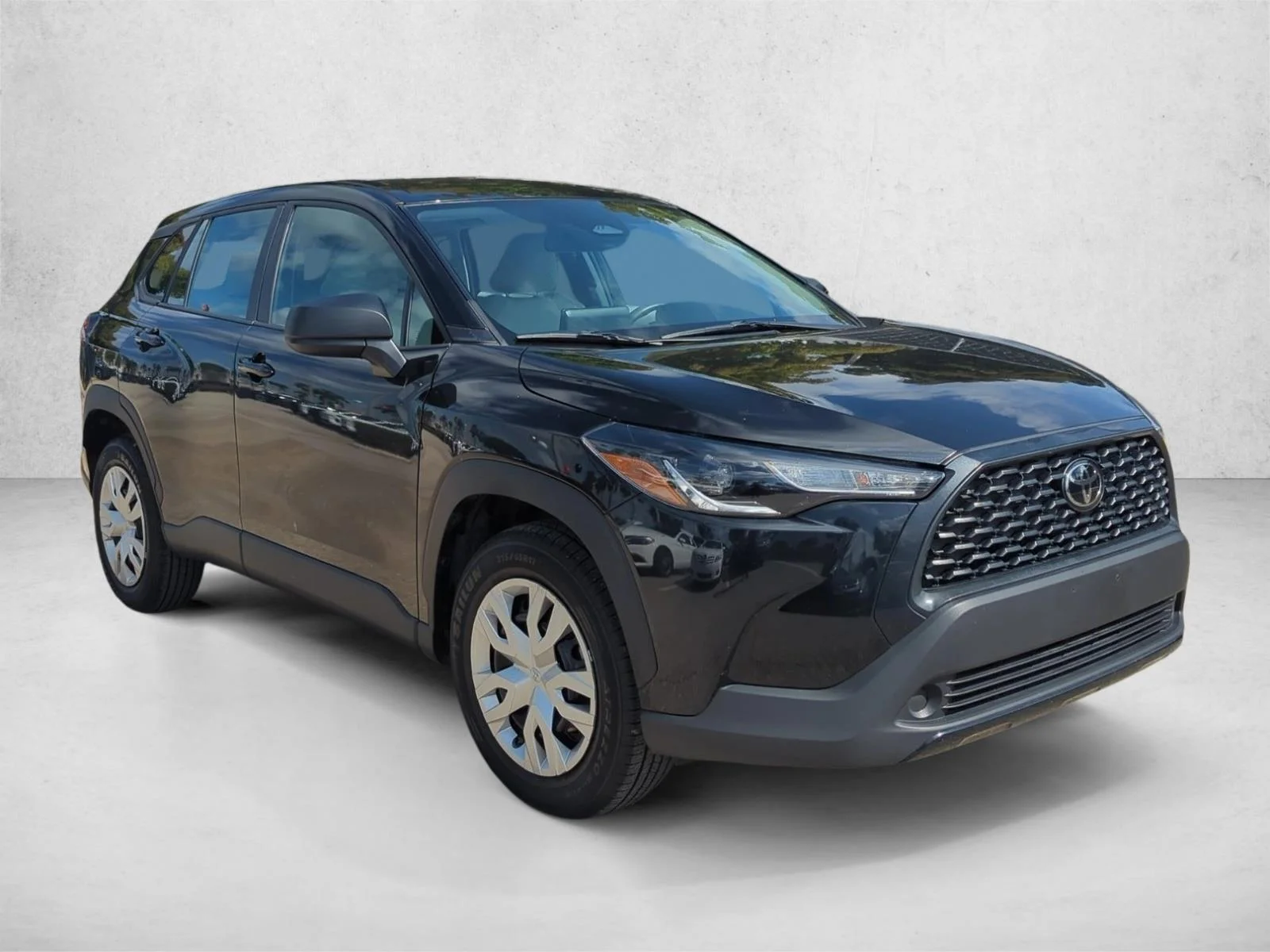 Used 2024 Jet Black Toyota L image 3