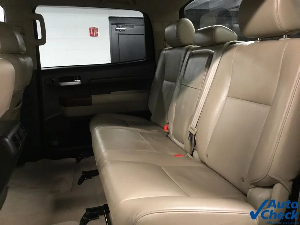 Used 2010 Blue Toyota Limited image 36
