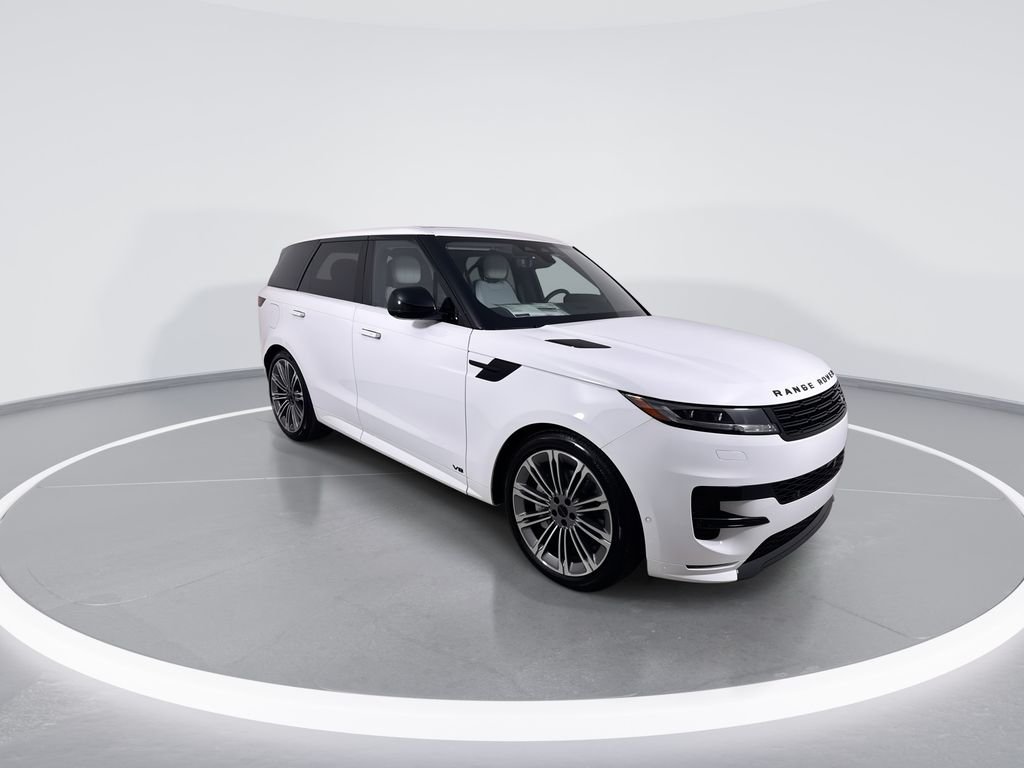 New 2026 Fuji White Land Rover Dynamic SE image 2