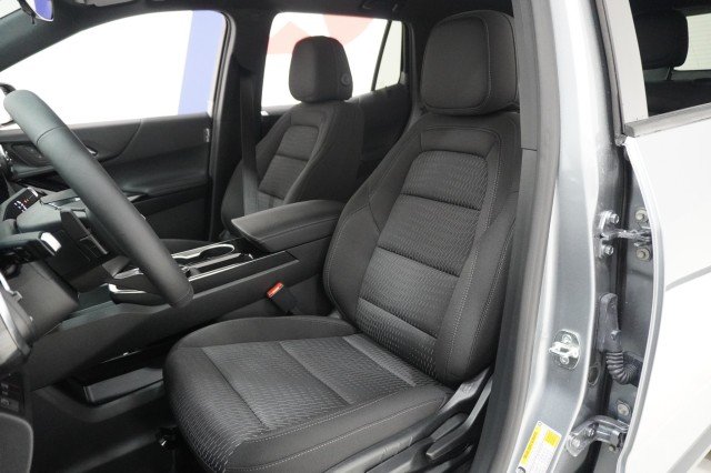 2027 Chevrolet Equinox LT - Photo 17
