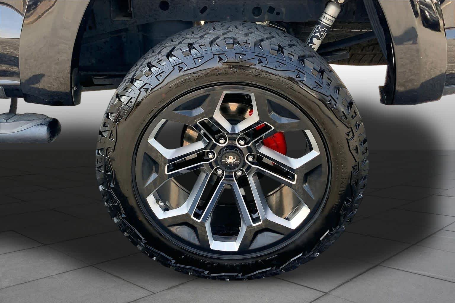 Used 2022 Agate Black Ford XLT image 10