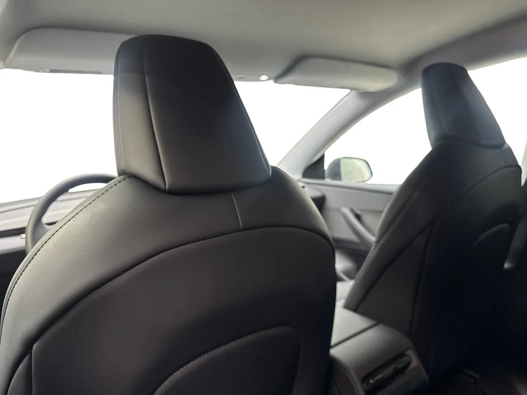 Used 2026 Black Tesla  image 33
