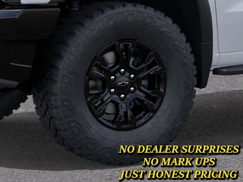 New 2026 Summit White Chevrolet ZR2 image 9