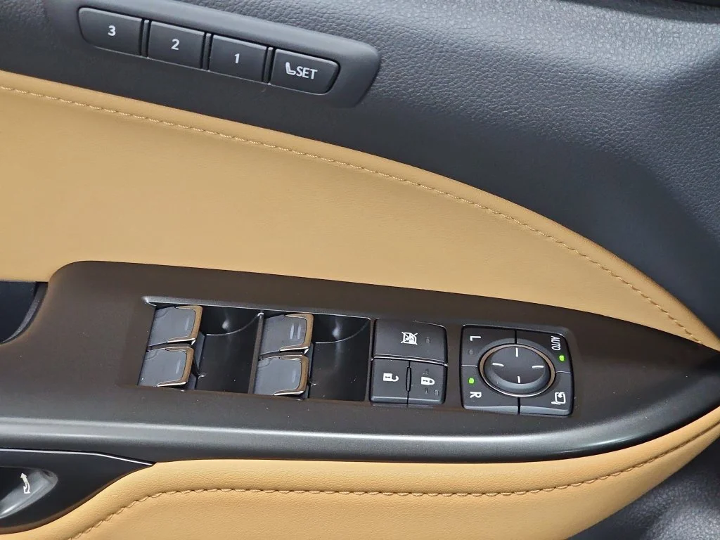New 2026 Caviar Lexus PREMIUM PLUS AWD image 27