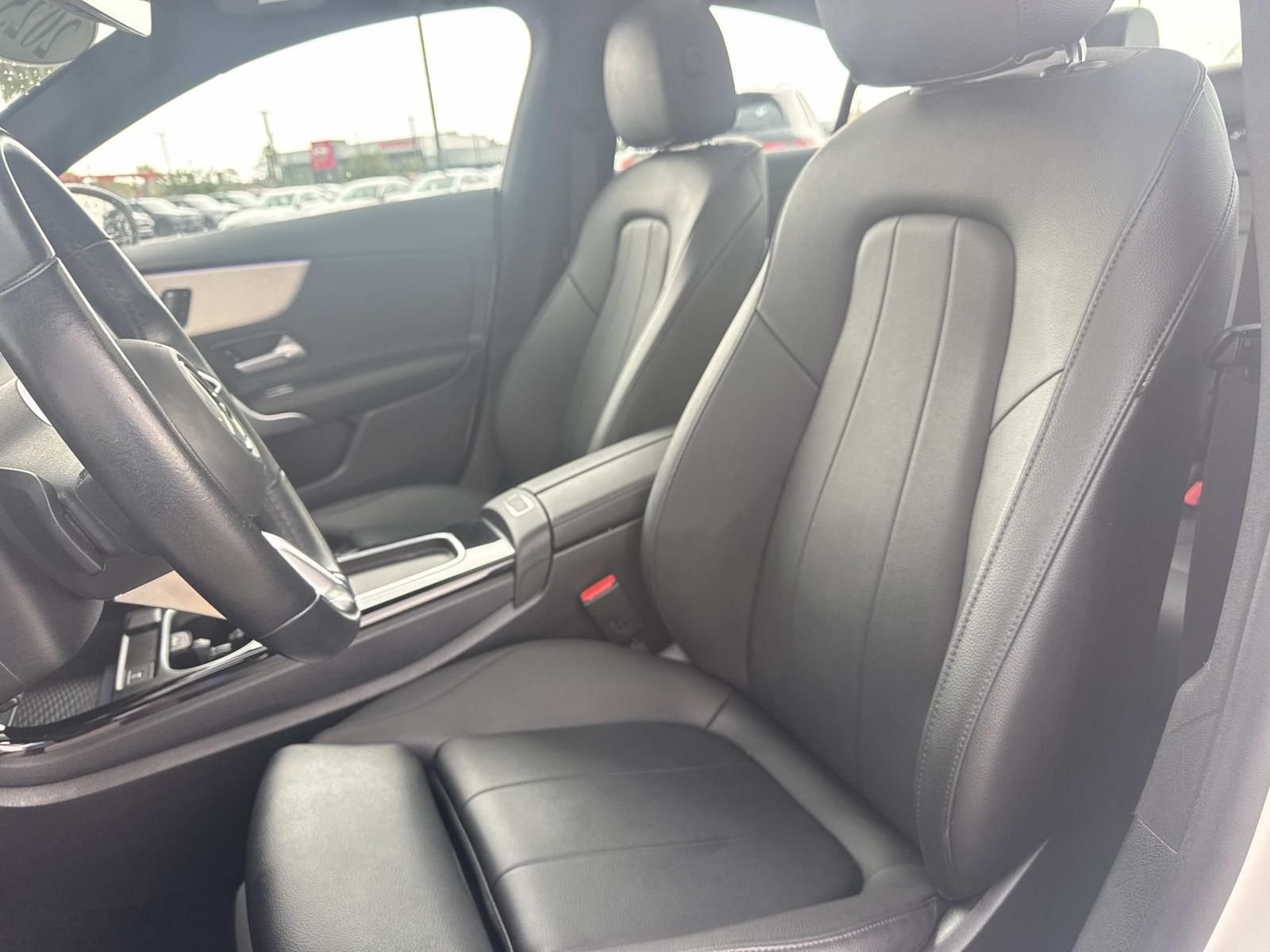 Certified Used 2025 White Mercedes-Benz CLA 250 image 18