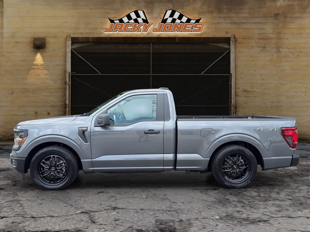 Used 2025 Carbonized Gray Metallic Ford XL image 3