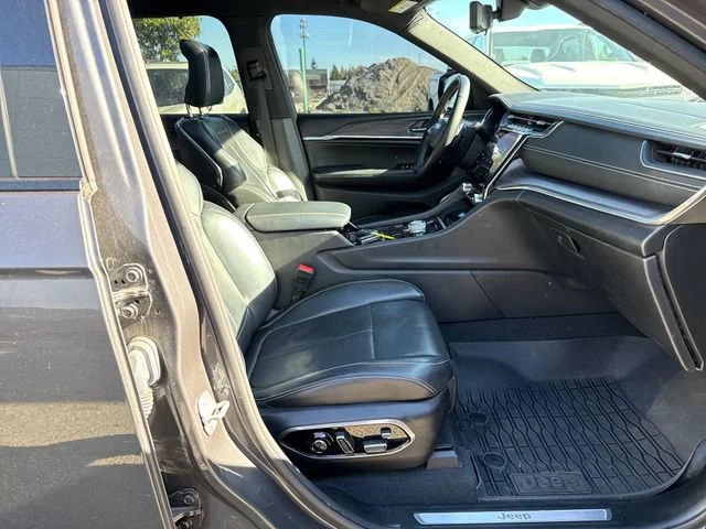 Used 2022 Baltic Gray Metallic Clearcoat Jeep Overland image 9