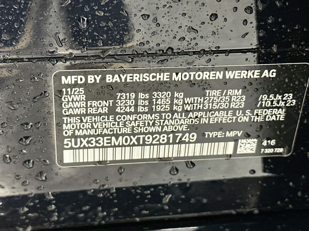 Used 2026 Black BMW M60i image 36