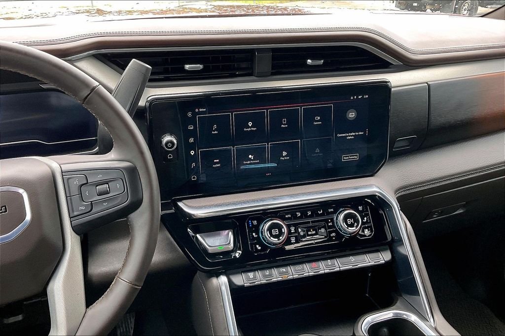 Used 2024 Red GMC Denali image 9