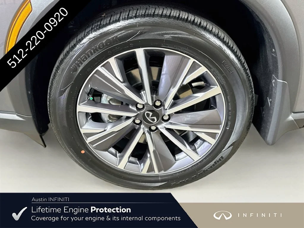 New 2027 Gray INFINITI LUXE image 43