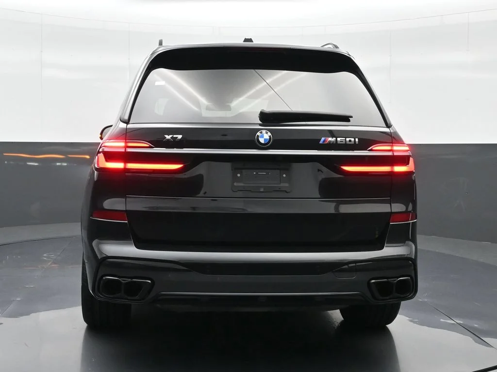 2025 BMW X7 M60i - Photo 16