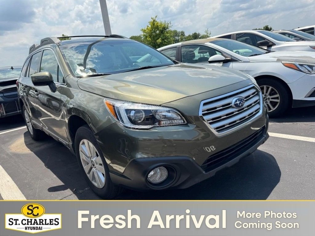 Used 2017 Green Subaru 2.5i Premium image 1