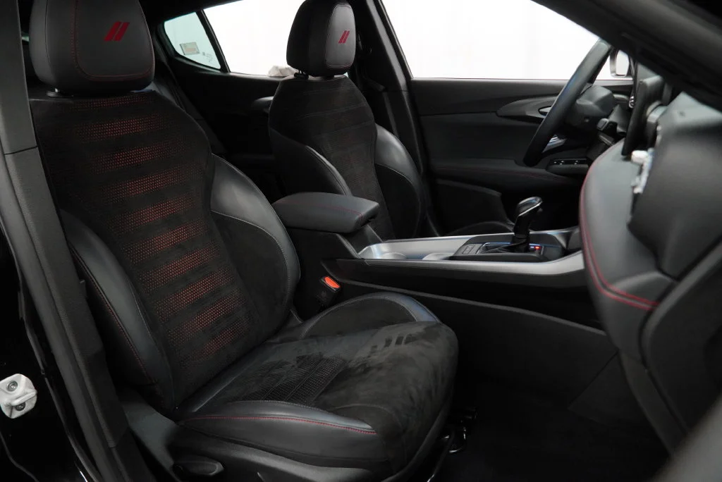 Used 2024  Dodge GT image 44