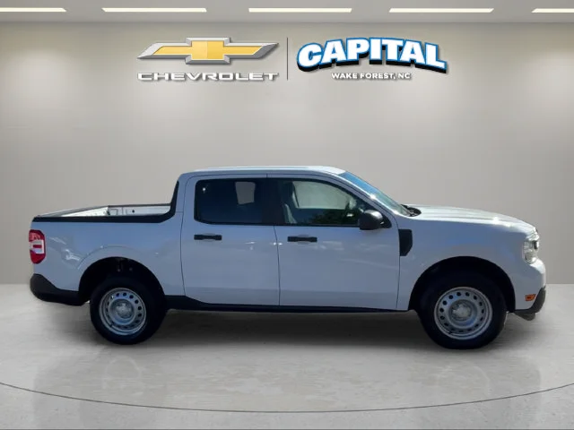 Used 2024 White Ford XL image 6