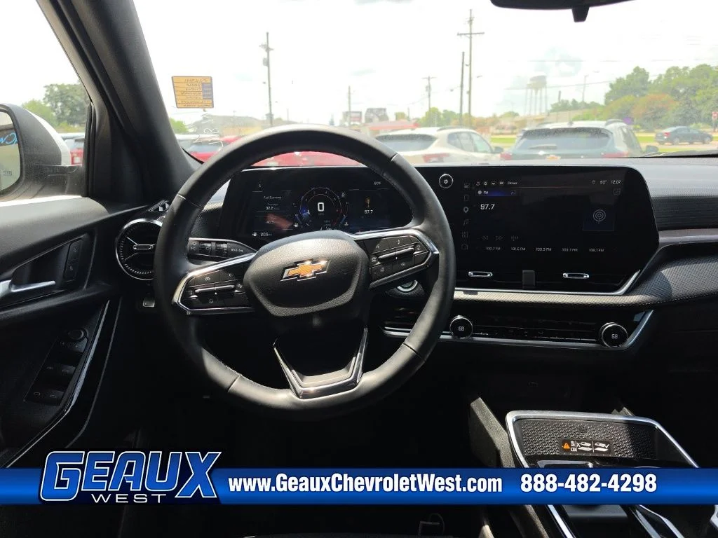 Used 2026 White Chevrolet LT image 19