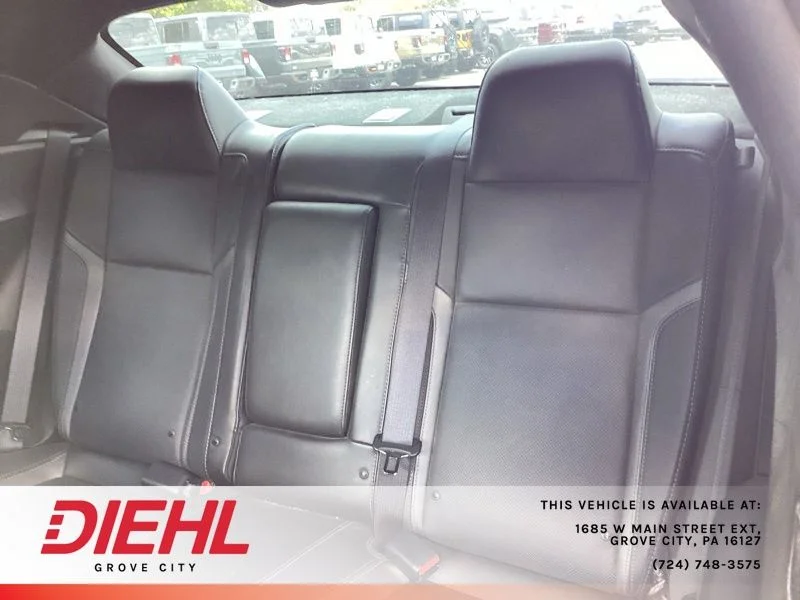 Used 2019 Gray Dodge SXT image 13