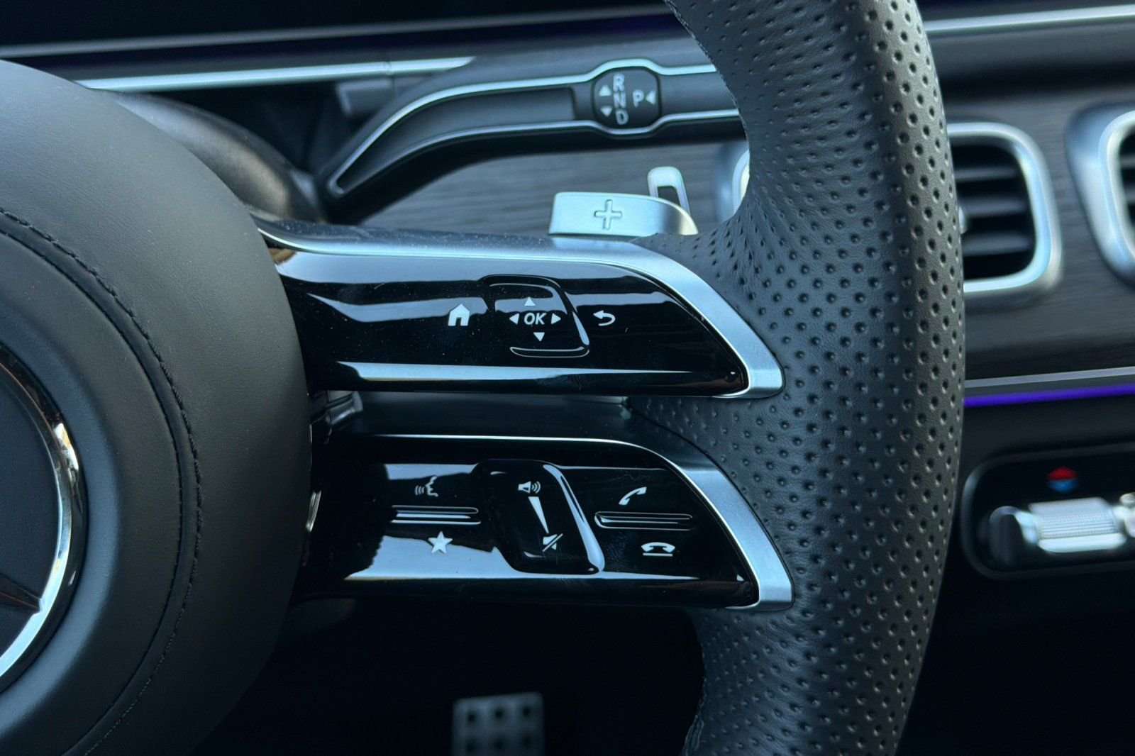 New 2026 Obsidian Black Metallic Mercedes-Benz GLS 450 image 30