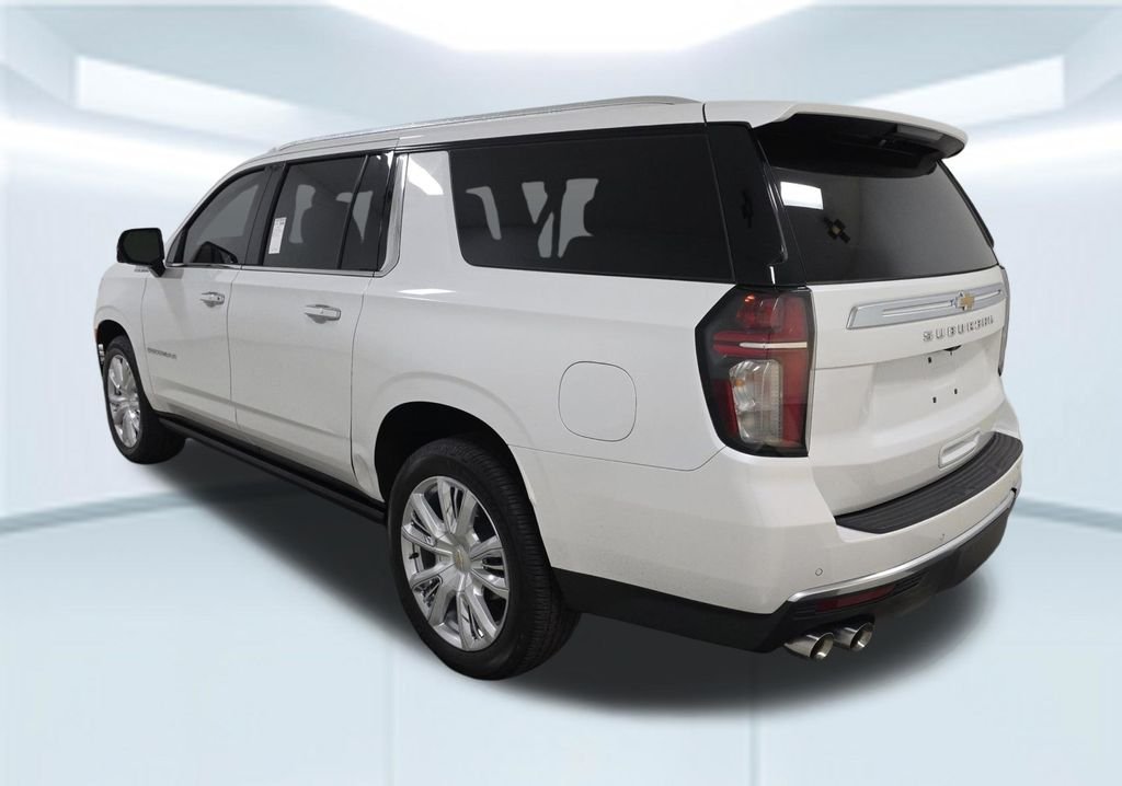Used 2022 Beige Chevrolet High Country image 7