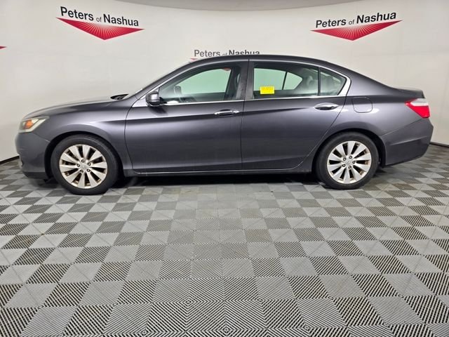 Used 2013 Modern Steel Metallic Honda EX image 3