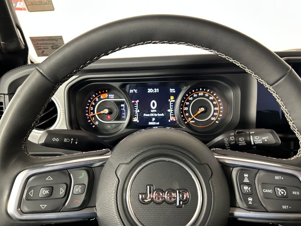 Used 2025 Red Jeep Sahara image 13