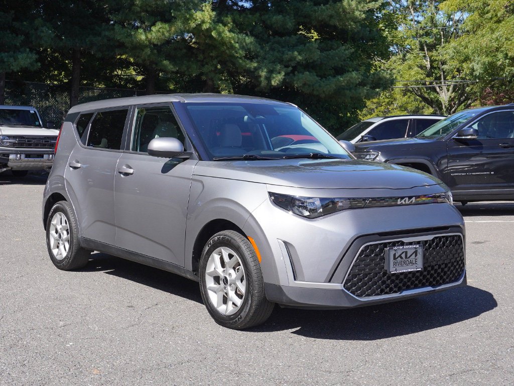 Used 2025 Kia Soul LX with VIN KNDJ23AU7S7958290 for sale in Riverdale, NJ