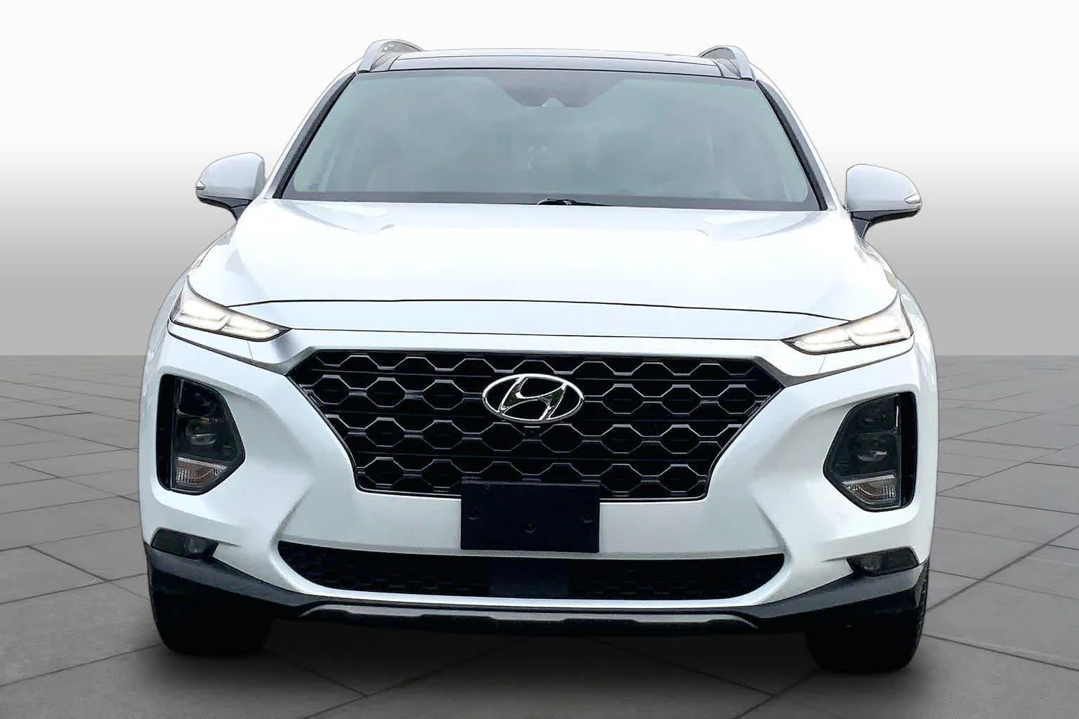 Used 2019 Quartz White Hyundai Ultimate image 4