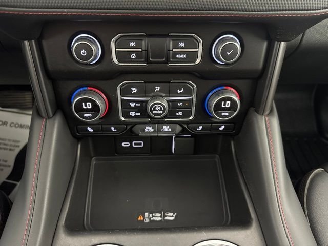 Used 2022 Summit White Chevrolet RST image 17