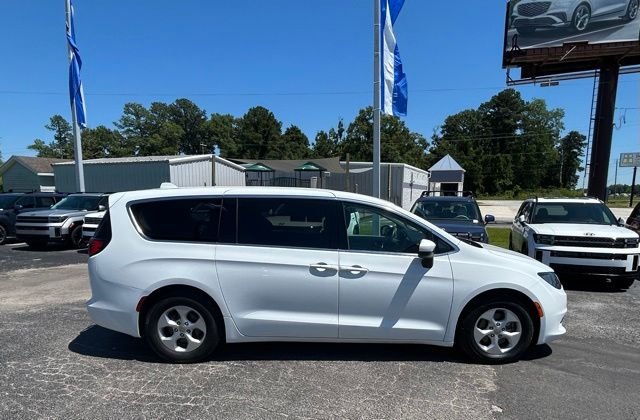 Used 2017 Chrysler Pacifica LX with VIN 2C4RC1CGXHR515182 for sale in New Bern, NC