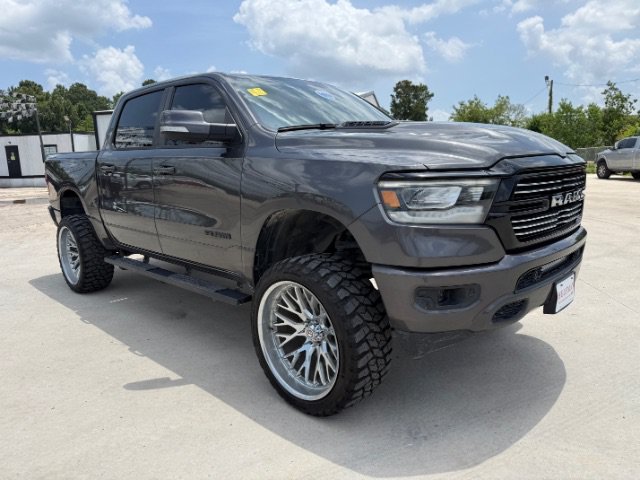 Used 2020 Granite Crystal Metallic Clearcoat Ram Lone Star image 7