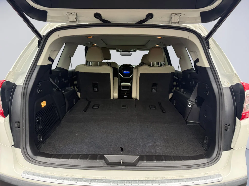 Used 2023 White Subaru Limited image 20