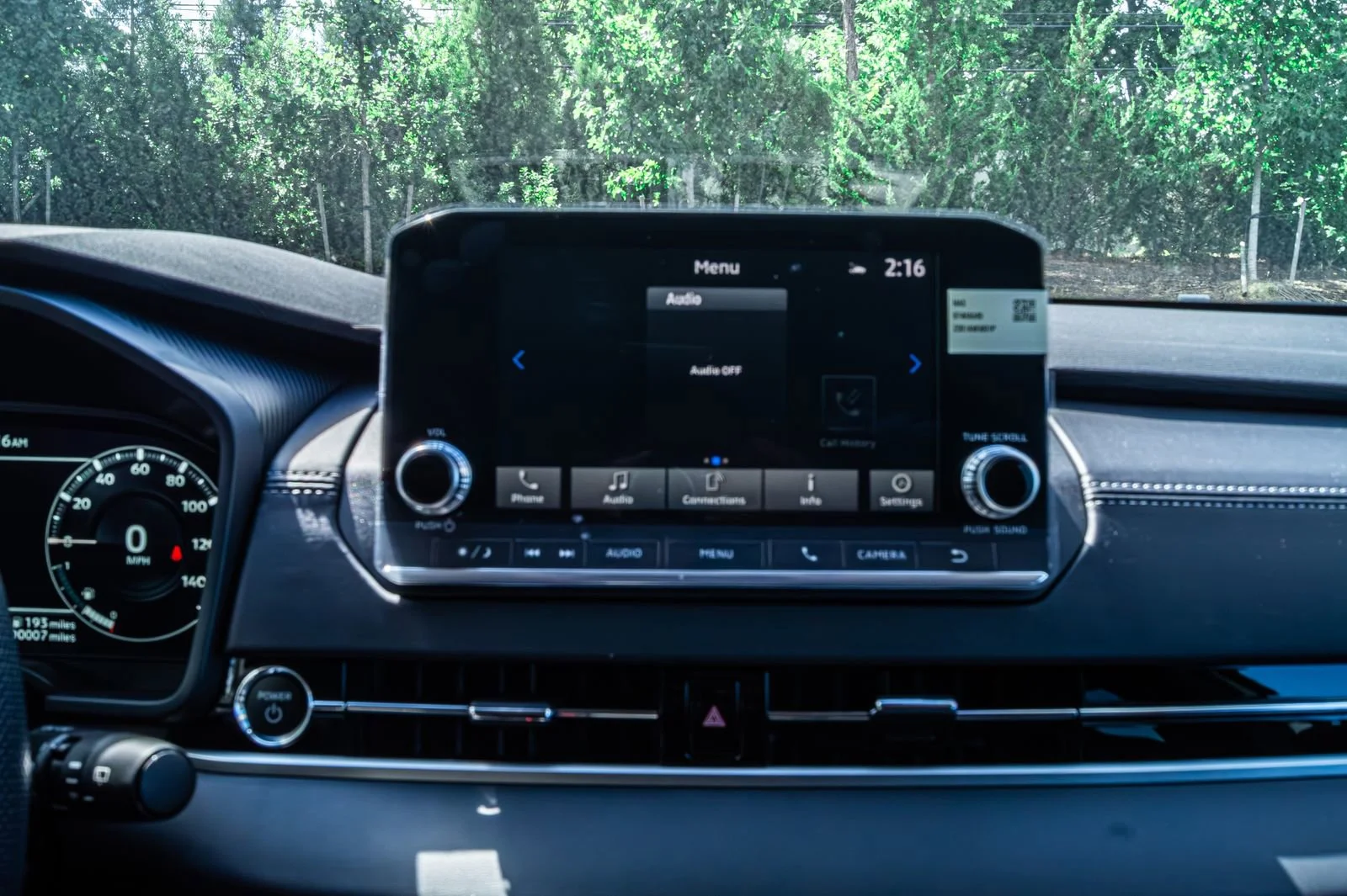 2025 Mitsubishi Outlander Plug-in Hybrid ES - Photo 17