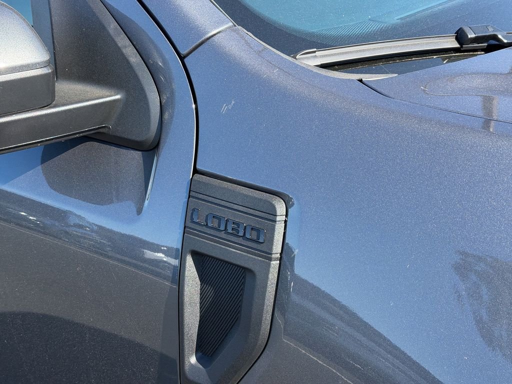 New 2026 Carbonized Gray Metallic Ford Maverick Lobo™ image 5